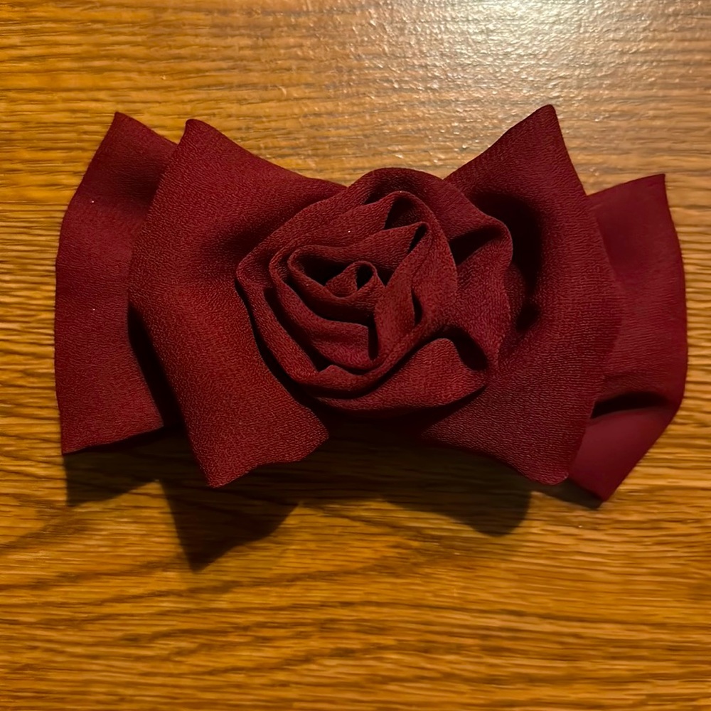 3 piece hair bows/pins. Maroon, pink, and gold.